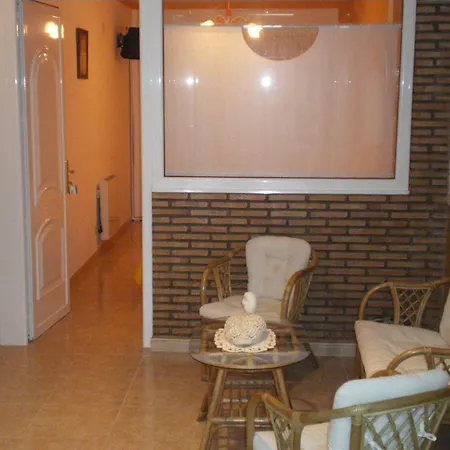El Yedron Hotel