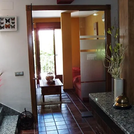 Отель El Yedron 2*