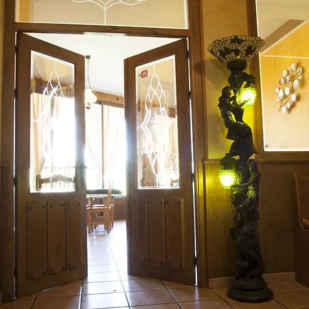 Hotel El Yedron Aldeanueva de la Vera