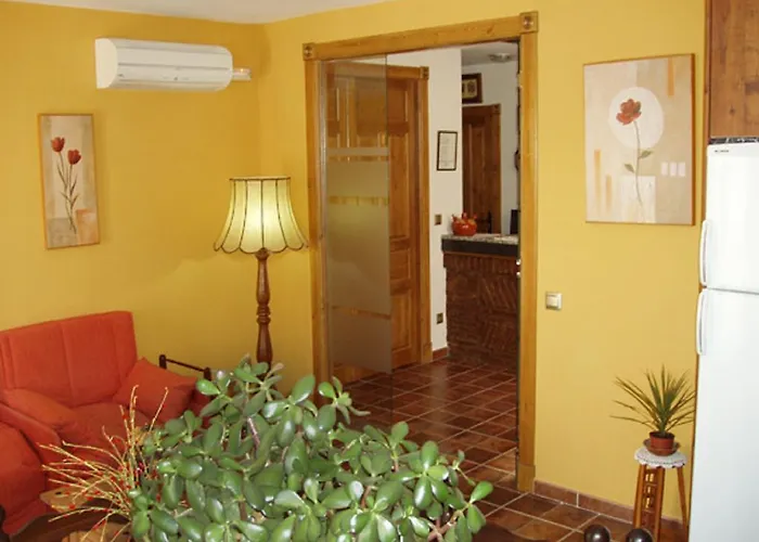 Отель El Yedron 2*