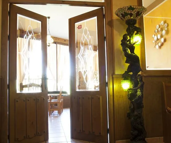 Отель El Yedron Альдеануэва-де-ла-Вера